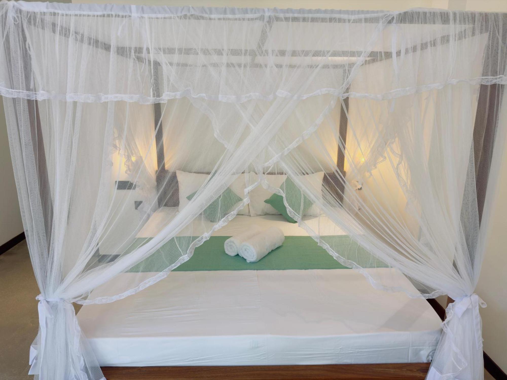 Hotel New Ocean Breeze Madiha à Matara Extérieur photo
